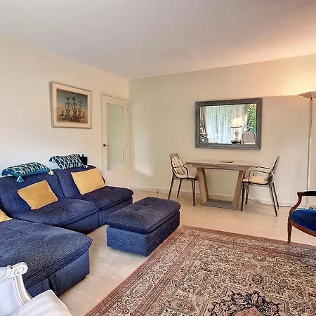Henri Camille Real Estate - Goya - One Bedroom Close Center Hébergement de vacances *